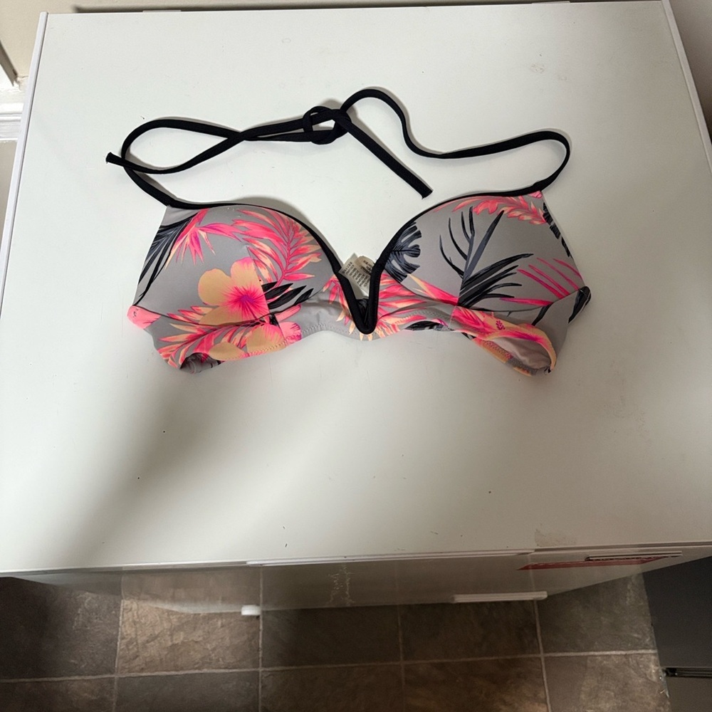 Victoria's Secret Multicolor Bikini Top